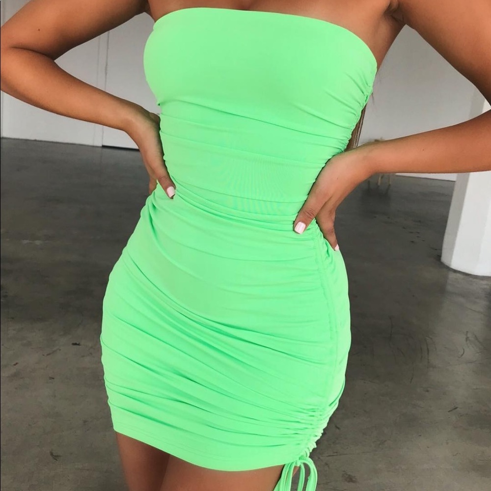 NWOT Green Tiger Mist cinch tube dress